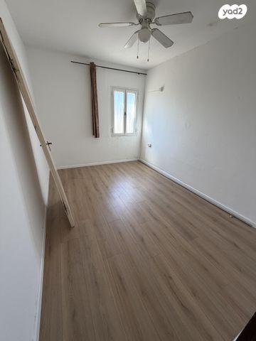 דירה, שדרות יוספטל 115, גבעה א', שביט, קרית אתא