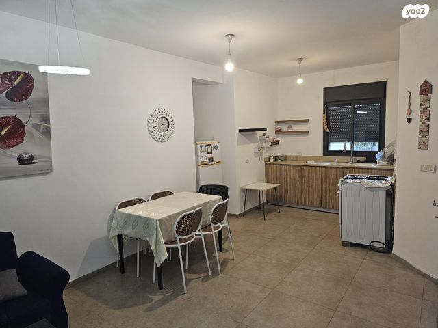 יחידת דיור, הצאלון 1, אחיהוד, אחיהוד