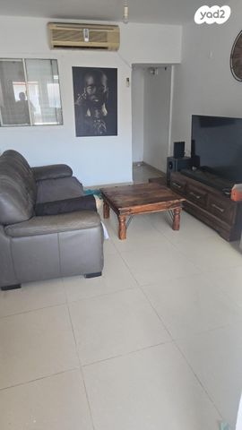 דירה, החלוץ 66, טרומפלדור, נהריה