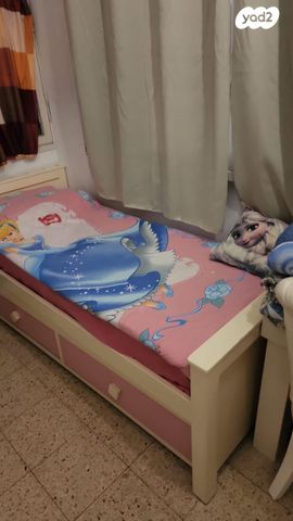 דירה, מורדי הגטאות 8, שכונת גפן, רמת גן