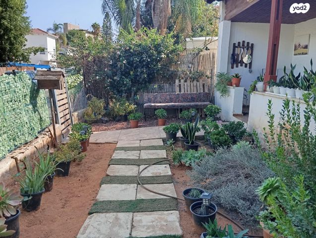 בית פרטי/ קוטג', א.ד. גורדון 2, גני אילן, קרית אונו