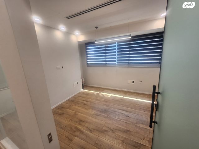 משרדים, התוכנה 4, שכון עובדים, עפולה