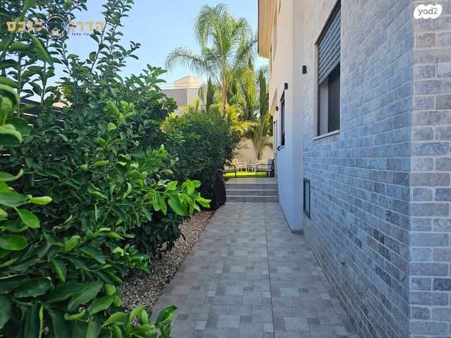 בית פרטי/ קוטג', רחל ינאית בן צבי 8, בר לב, מזכרת בתיה