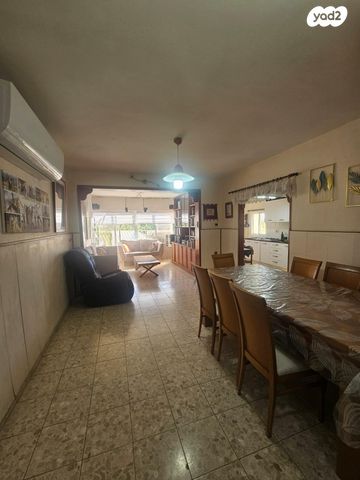 דירת גן, נווה אלון, עכו