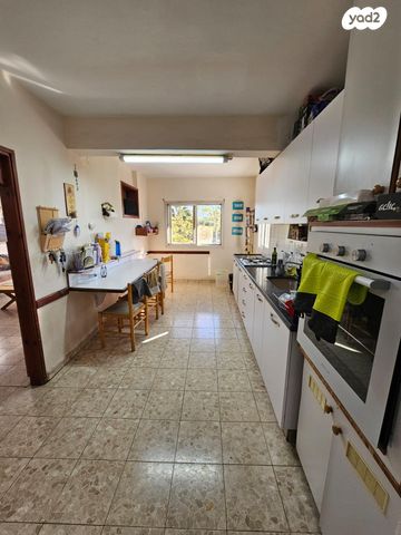 דירת גן, נווה אלון, עכו