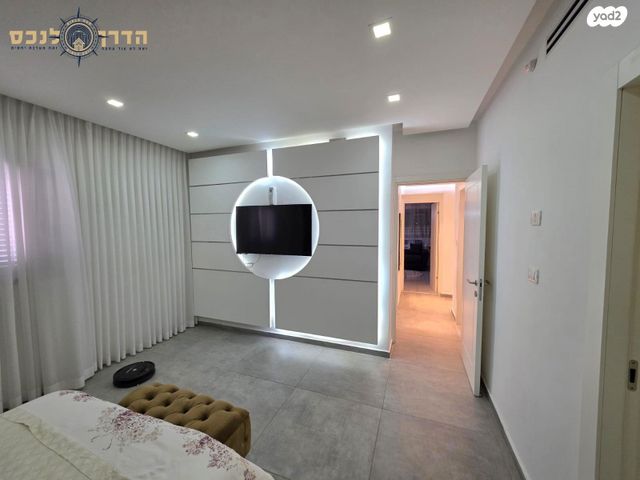 דירה, חיים משה שפירא 13, רובע ד', אשדוד