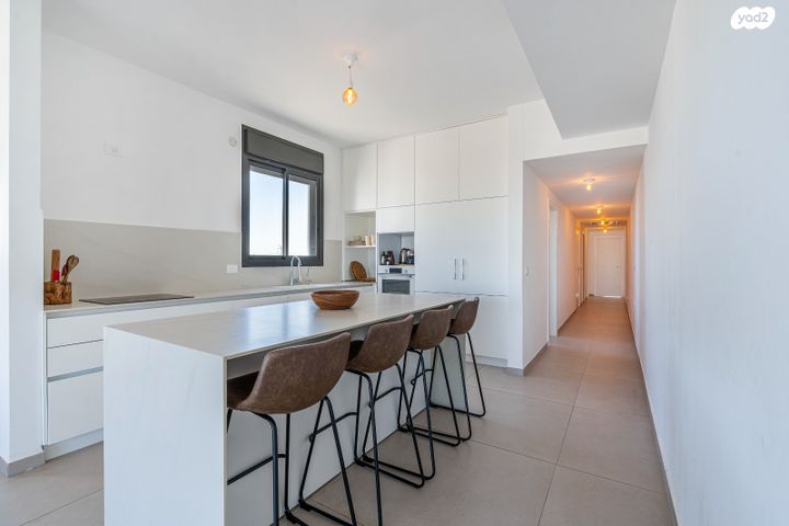 גג/ פנטהאוז, אור ים, אור עקיבא