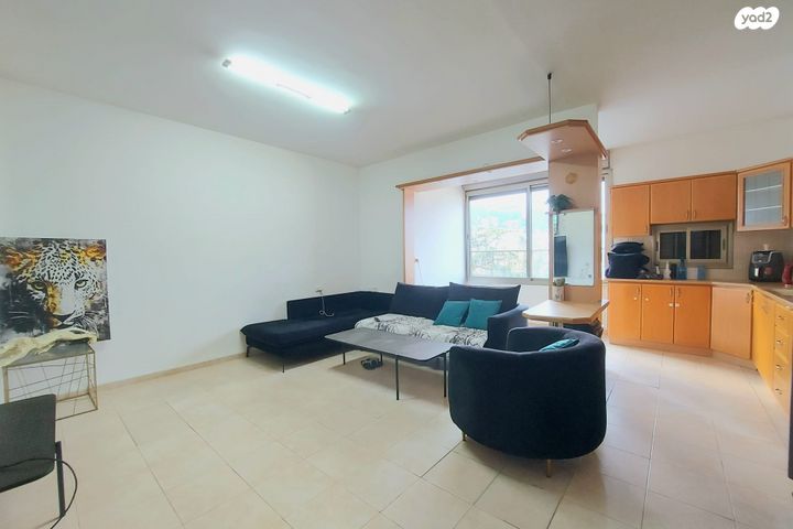 דירה, י.ל. פרץ, הדר מרכז, חיפה