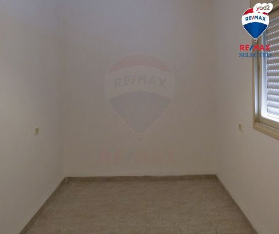 דירה, שדרות וינגייט, הדר עליון, חיפה