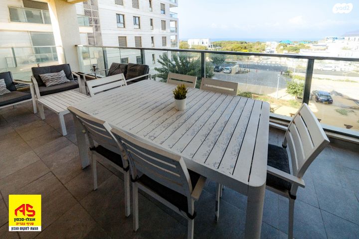 דירה, אלמוג 12, אכזיב, נהריה