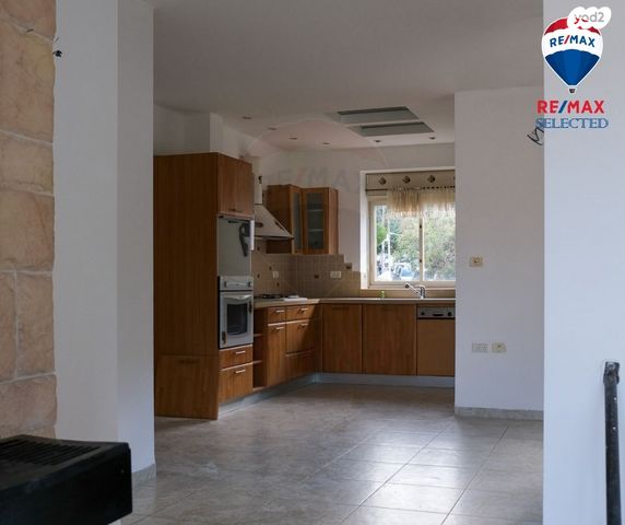 דירה, שדרות וינגייט, הדר עליון, חיפה