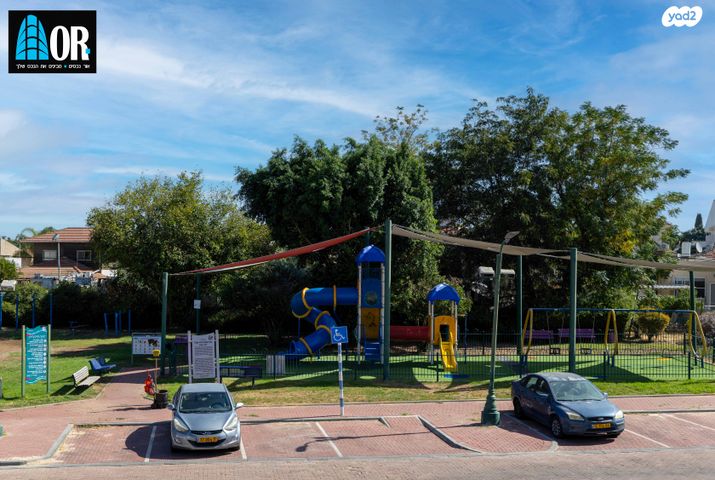 דירה, נאות הדרים (חבצלת הצעירה), קרית עקרון