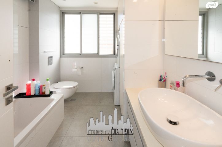 דירה, מרכז, הרצליה