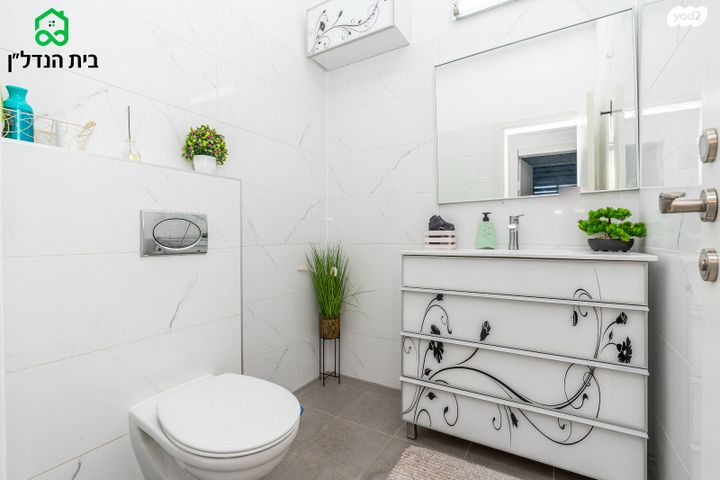 גג/ פנטהאוז, אור ים, אור עקיבא