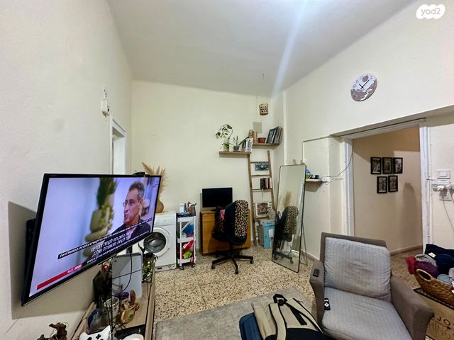 דירה, הס, תל אביב יפו