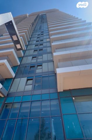 דירה, אהוד מנור, נתניה