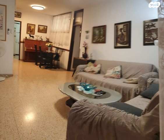 דירה, קרית ביאליק