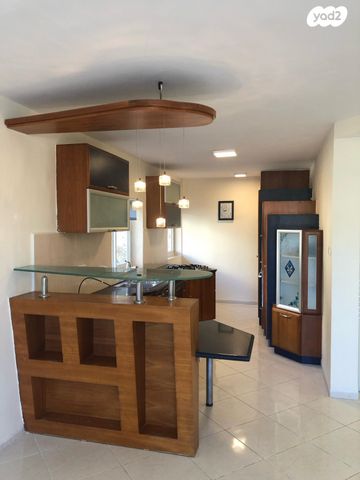 דירה, הרקפות 20, כרמל מערבי, חיפה