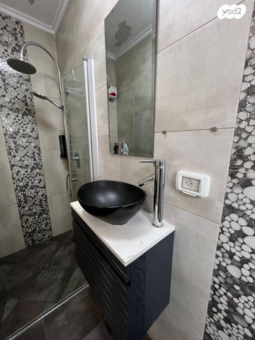 דירה, אהרון בוגנים 4, נאות שמיר, רמלה