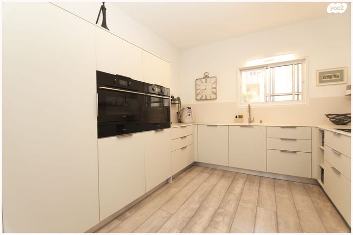 דירת גן, לוינסקי, סירקין, כפר סבא