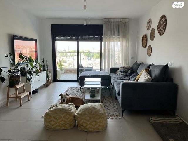 דירה, ראובן רובין, שכונה ד', באר שבע