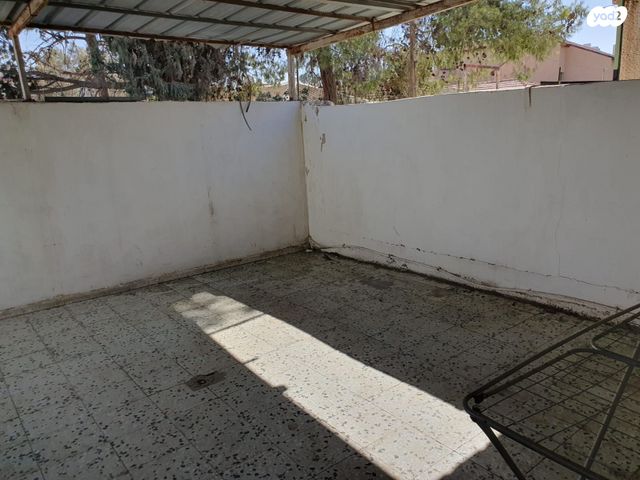 בית פרטי/ קוטג', חומה ומגדל, שכונה ג', באר שבע