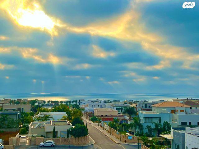 שדרות ירושלים 