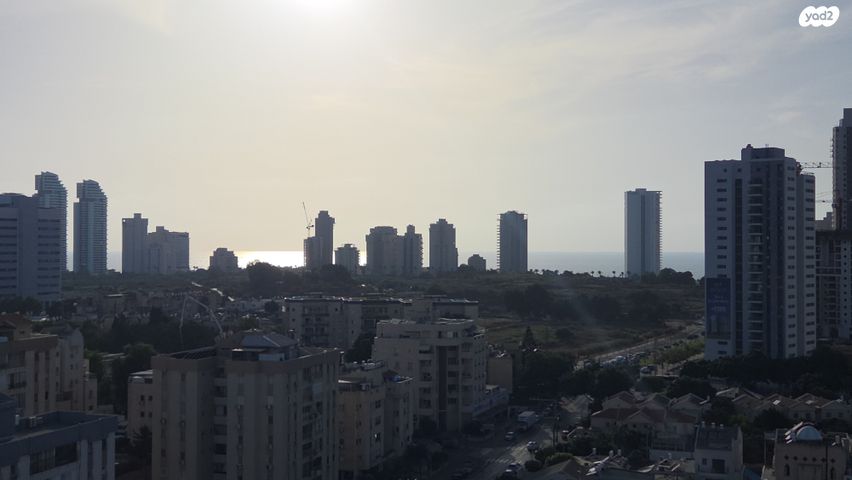 גג/ פנטהאוז, אלחריזי, רמת חן ובן ציון, נתניה