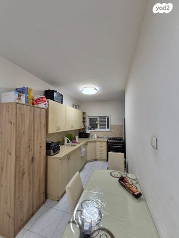 דירה, הסתוונית, כפר גנים א, פתח תקווה