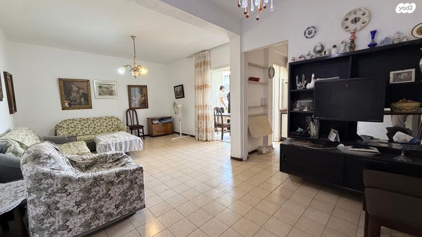 דירה, ישראל מסלנט, שפירא, תל אביב יפו