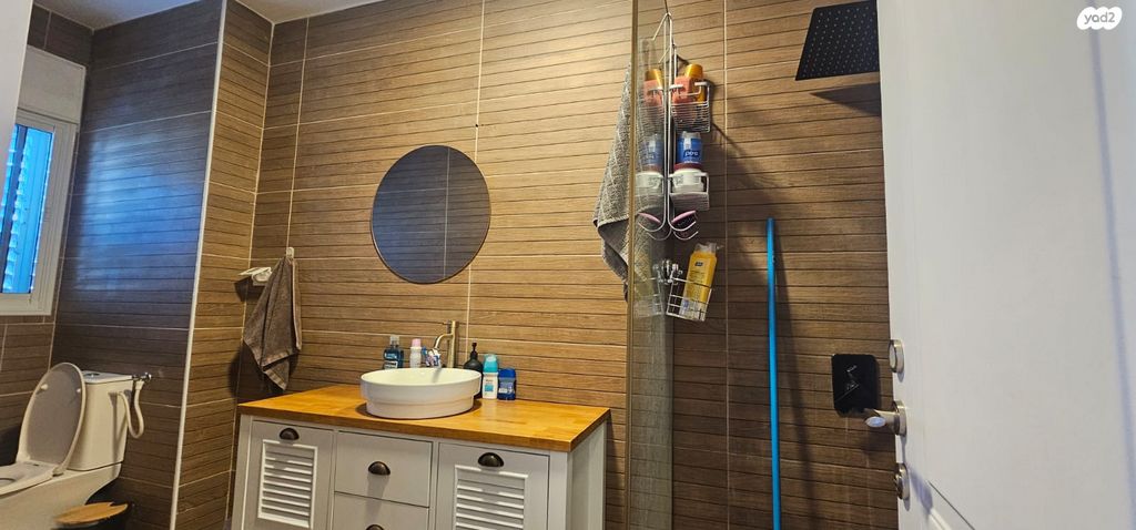 דירת גן, נווה רבין, שלומית, שלומי