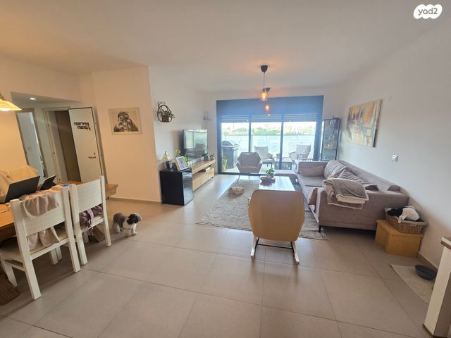 דירה, ראובן רובין, שכונה ד', באר שבע