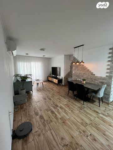 אהרון בוגנים 4