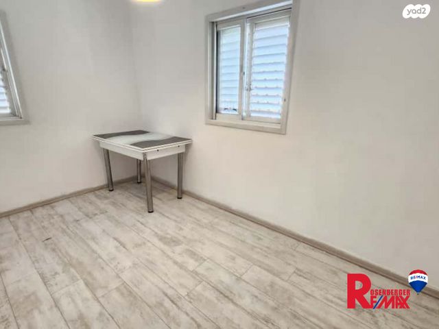 דירה, חביבה רייק 17, לב העיר, בת ים