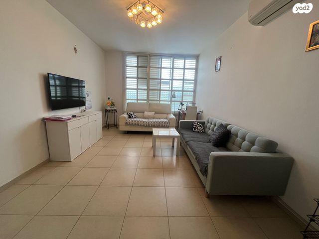 דירה, הפלמ"ח, מרכז העיר, סביניה, הוותיקה, קרית ביאליק