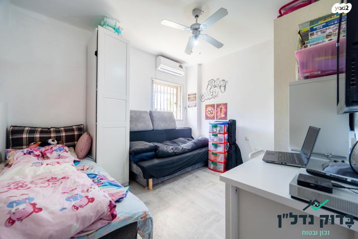 דירה, יהושע רבינוביץ 37, בן גוריון, חולון