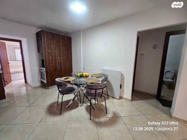 דירה, בית דגן