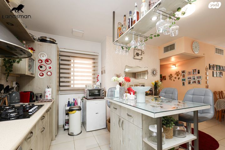 דירה, תשרי 5, קרית השרון, נתניה