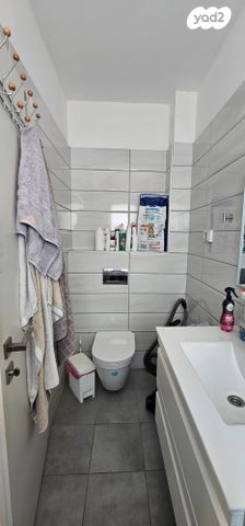 דירה, רבי דוד דנינו 3, הפרחים, קרית גת