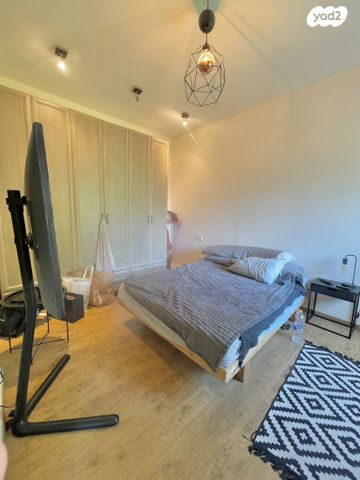 דירה, אלכסנדר ינאי, תל אביב יפו