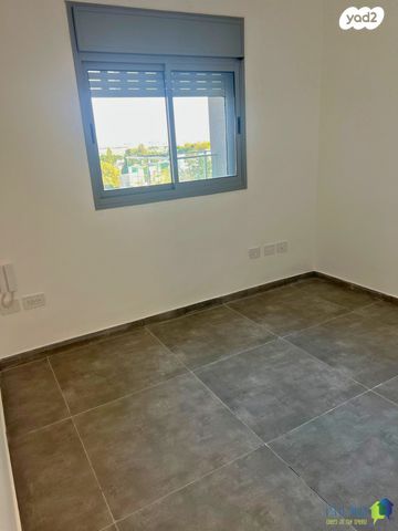 דירה, נס הרים, קרית שלום, תל אביב יפו