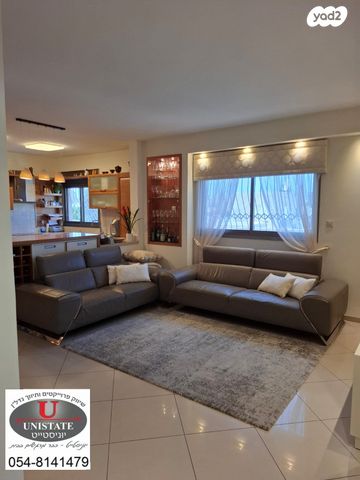 גג/ פנטהאוז, נהריה