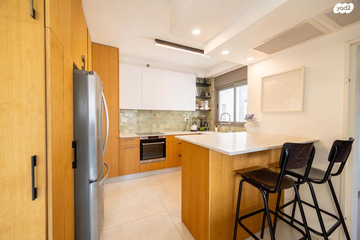 דירה, בר אילן, נווה דוד רמז, רעננה