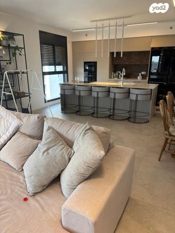 דירה, לויתן 1, חוף הזהב, נתניה