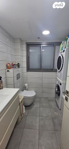 דירה, רבי דוד דנינו 3, הפרחים, קרית גת