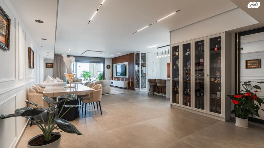 י"א הספורטאים 