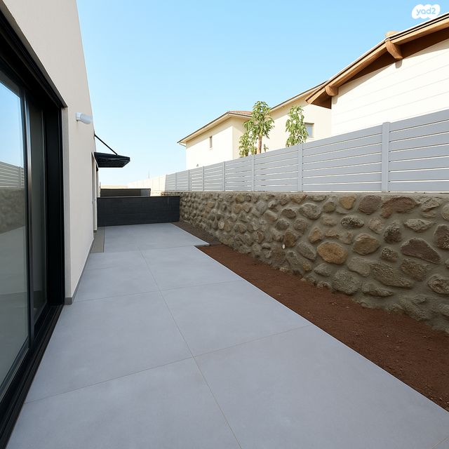 דו משפחתי, אפיק, קצרין