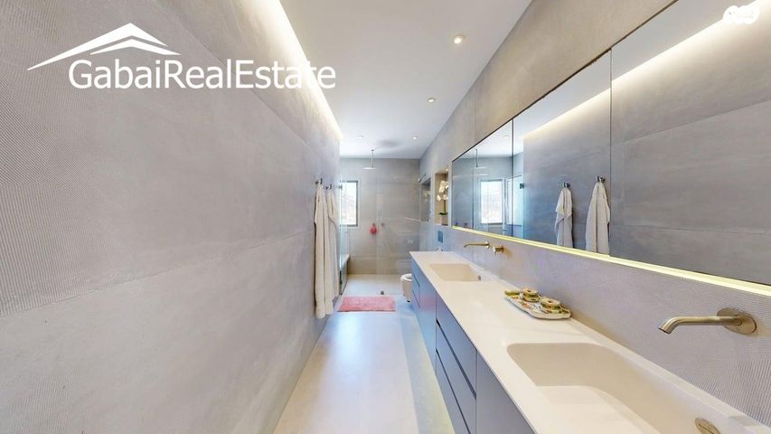 בית פרטי/ קוטג', מבוא הקתרוס, כלי שיר, מעלה אדומים