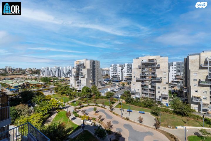 דירה, שבט יהודה, אחיסמך, לוד