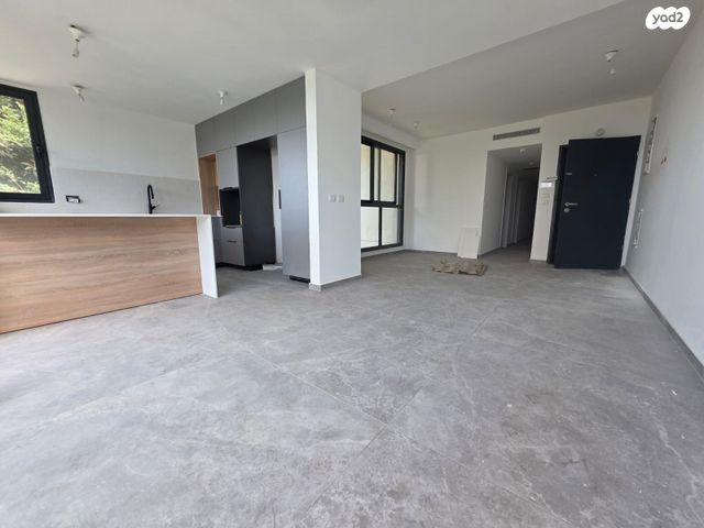 דירת גן, כרמל צרפתי, חיפה